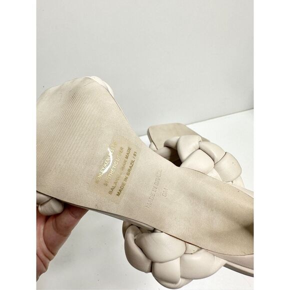 Steve Madden Sandals Womens Size 6 Cream Kenley Slip On Shoes NEW - Picture 7 of 8